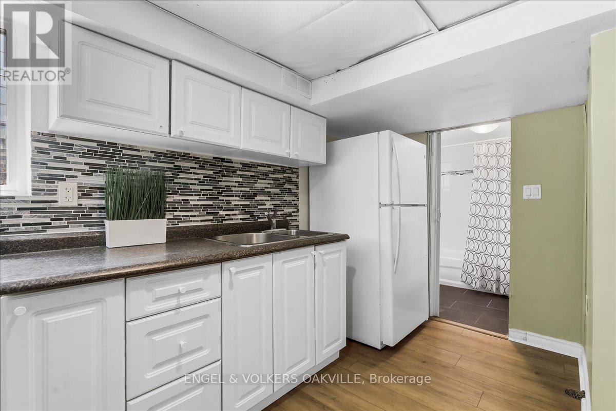22 Falaise Road, Toronto, Ontario  M1E 3B5 - Photo 21 - E13171738
