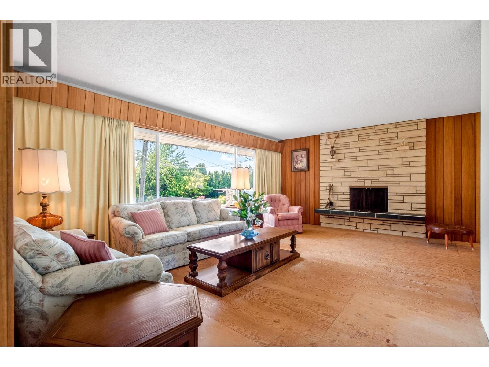 256 Rossmore Court, Coquitlam, British Columbia  V3K 5H3 - Photo 7 - R3127226