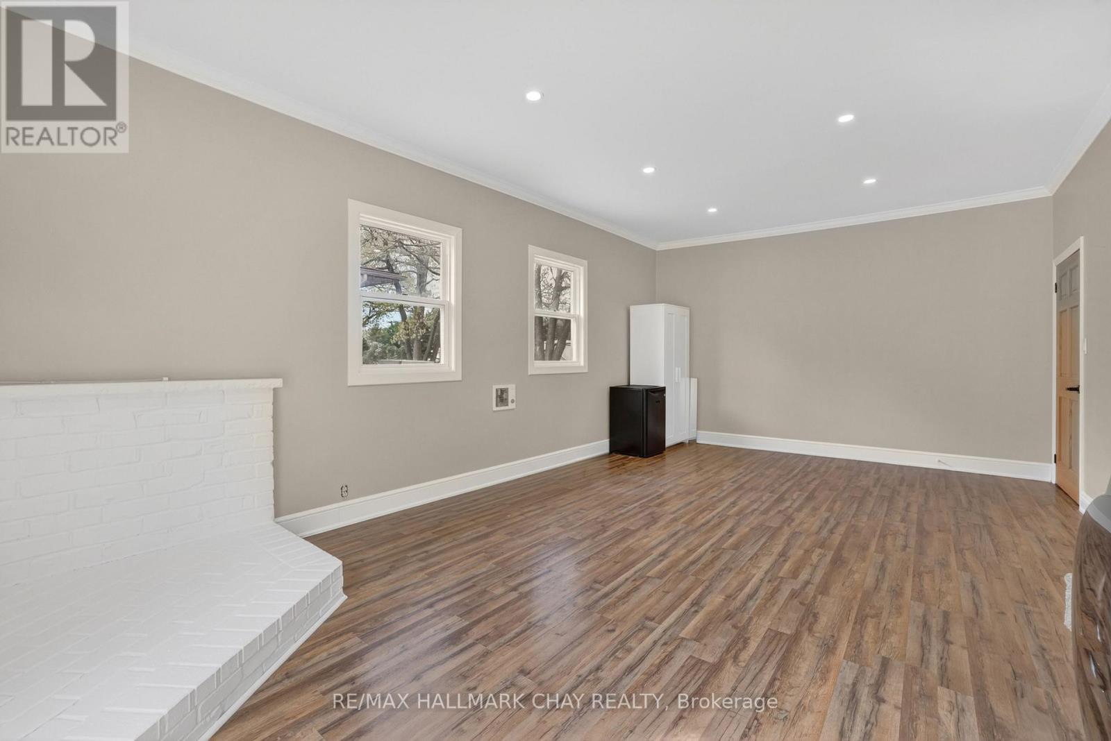 1 - 20469 Young Street, East Gwillimbury, Ontario  L9N 1P8 - Photo 4 - N13171746