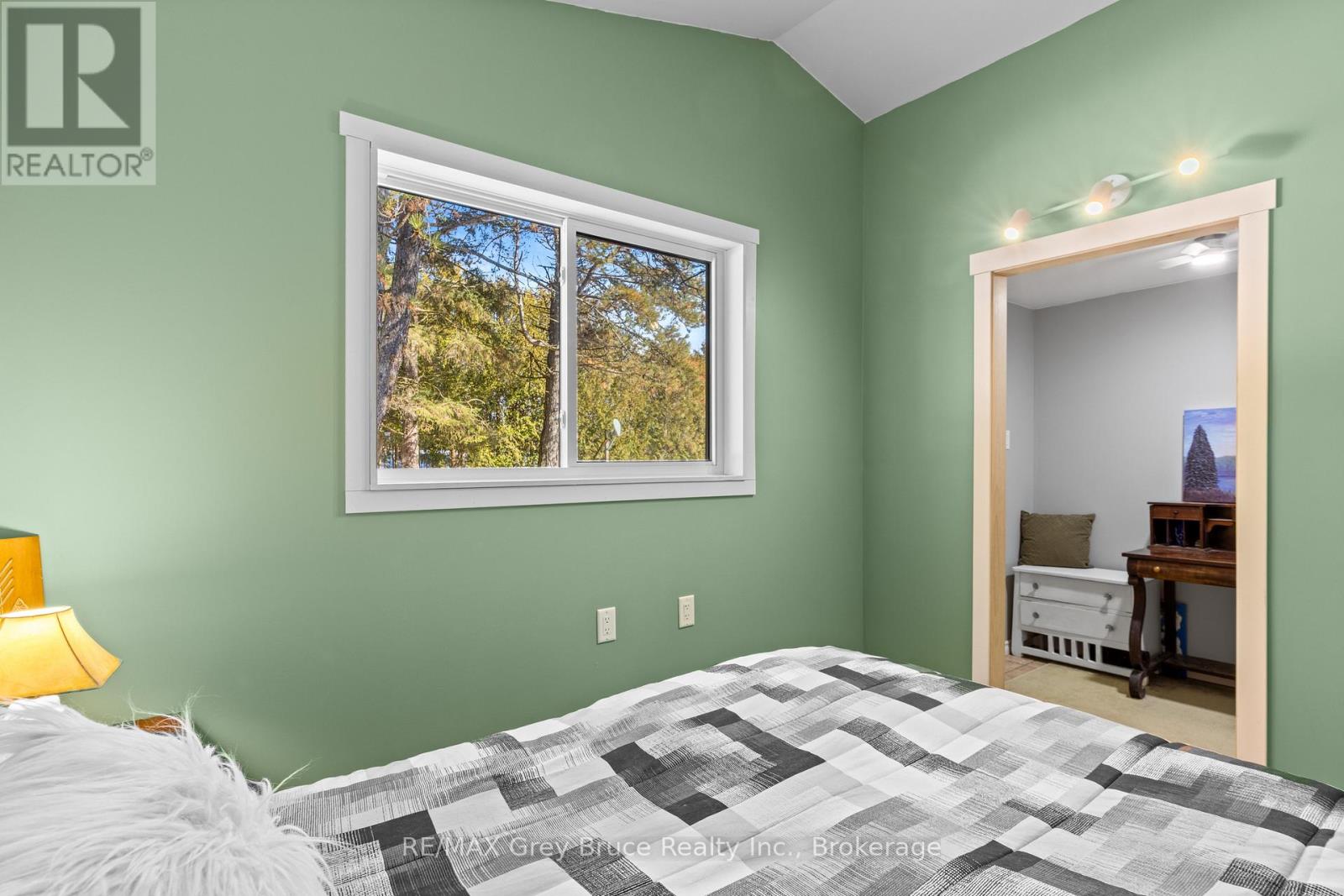 1201 Highway 6, South Bruce Peninsula, Ontario  N0H 1X0 - Photo 22 - X12877320