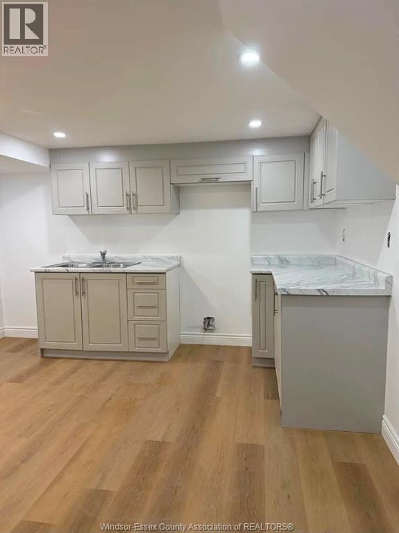 3418 Deerbrook Drive Unit# Lower, Windsor, Ontario  N8R 2E4 - Photo 4 - 26012109