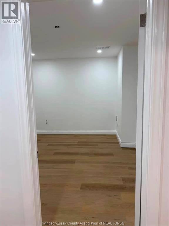 3418 Deerbrook Drive Unit# Lower, Windsor, Ontario  N8R 2E4 - Photo 5 - 26012109