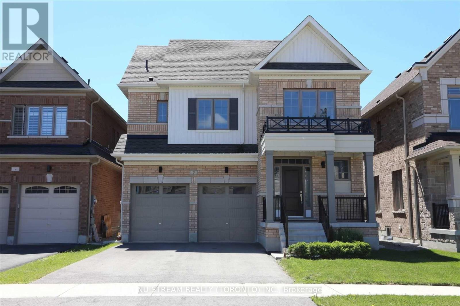 5 RED ROSE LANE, East Gwillimbury, Ontario