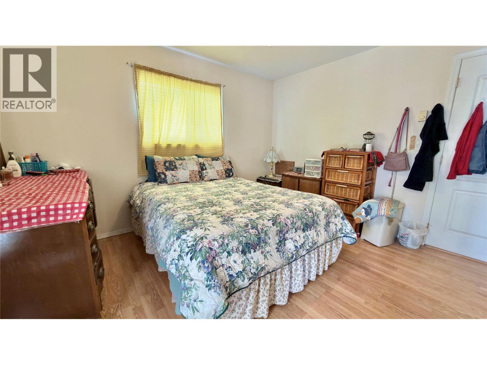 816 Division Street, Midway, British Columbia  V0H 1M0 - Photo 37 - 10387037