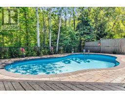 273 DUSKYWING WAY, Oakville, Ontario