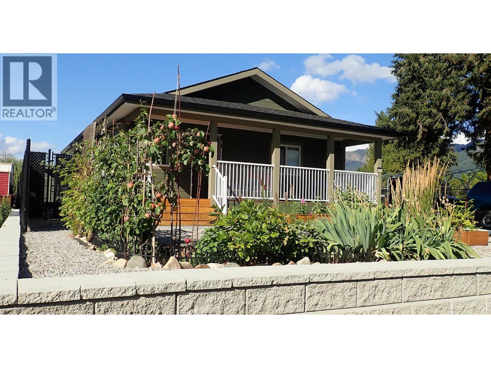 409 Polson Avenue, Enderby, British Columbia  V4Y 4A5 - Photo 2 - 10388084