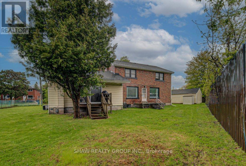 128 Pollock Avenue, Cambridge, Ontario  N1R 2C3 - Photo 41 - X13171482