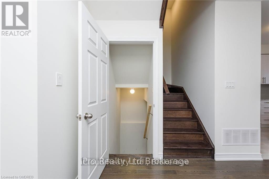 3958 Leonardo Street, Burlington, Ontario  L7M 0Z7 - Photo 46 - W13171544