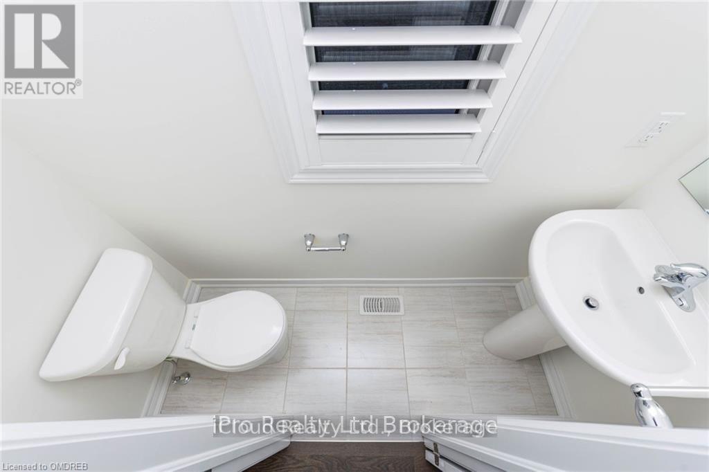 3958 Leonardo Street, Burlington, Ontario  L7M 0Z7 - Photo 9 - W13171544
