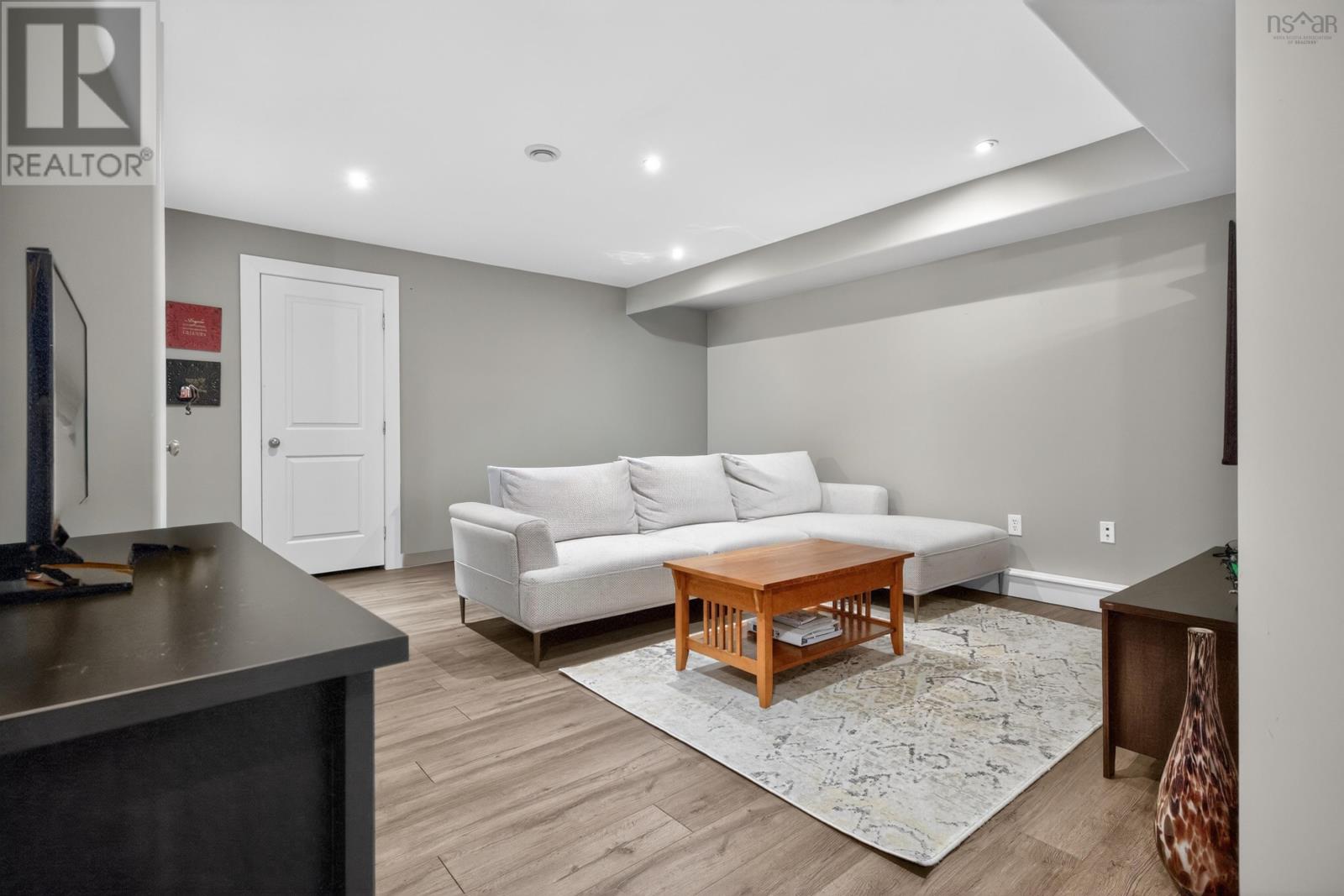200 Transom Drive, Halifax, Nova Scotia  B3M 4T7 - Photo 14 - 202612109