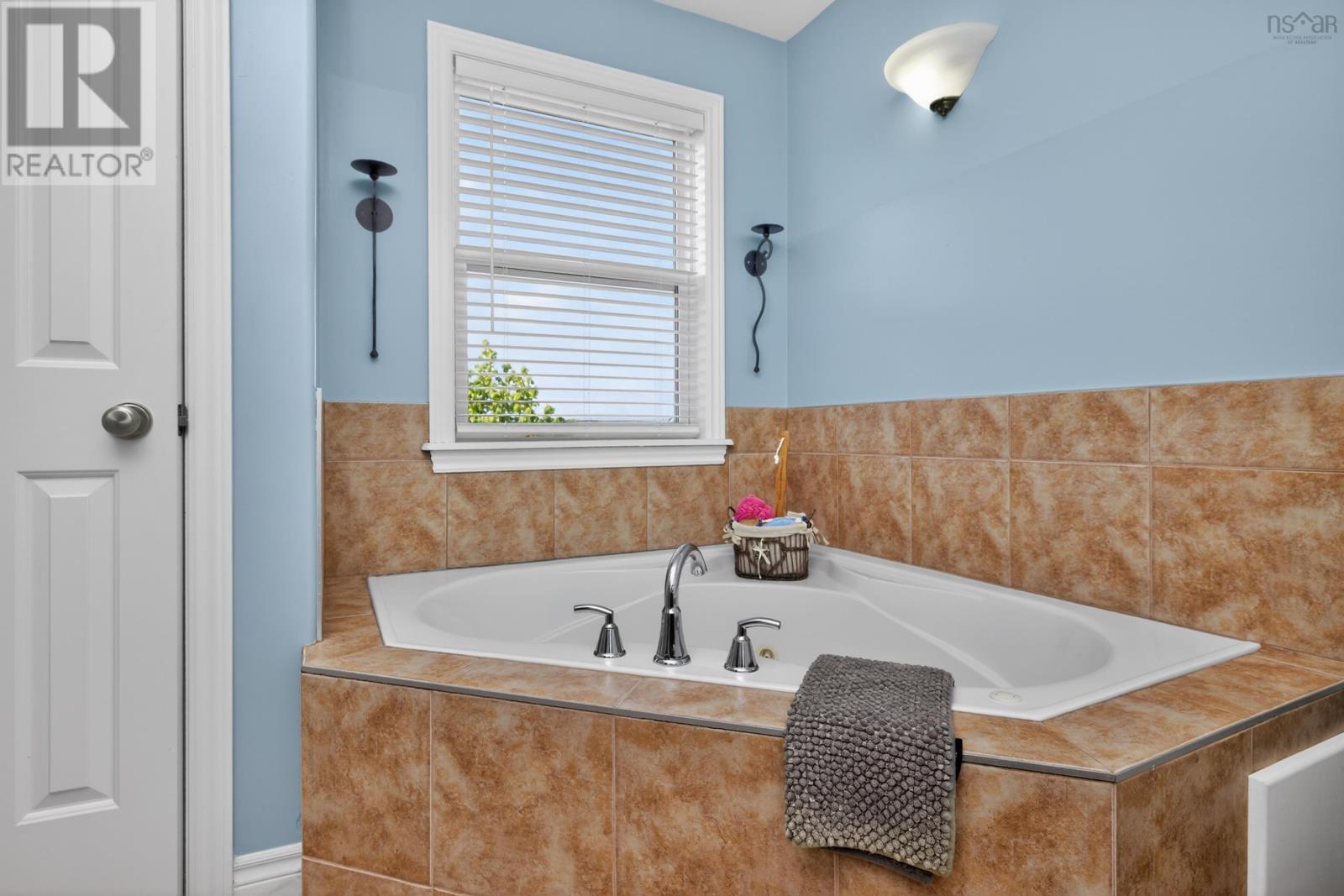 200 Transom Drive, Halifax, Nova Scotia  B3M 4T7 - Photo 26 - 202612109