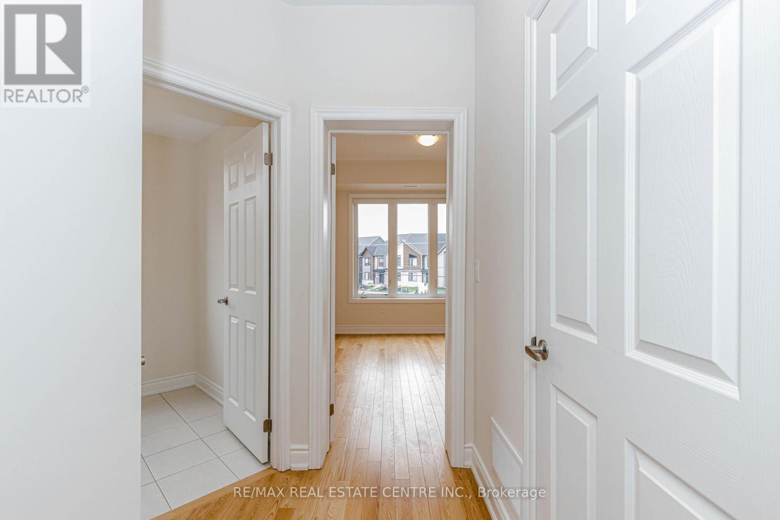 3 Marvin Avenue, Oakville, Ontario  L6H 0Z6 - Photo 15 - W13171564