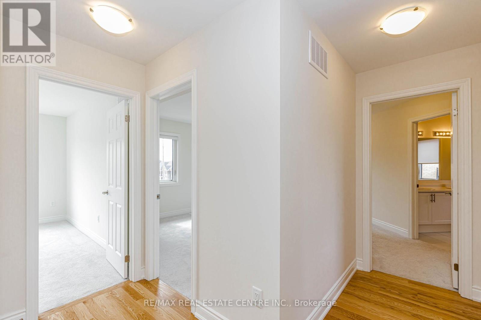 3 Marvin Avenue, Oakville, Ontario  L6H 0Z6 - Photo 34 - W13171564