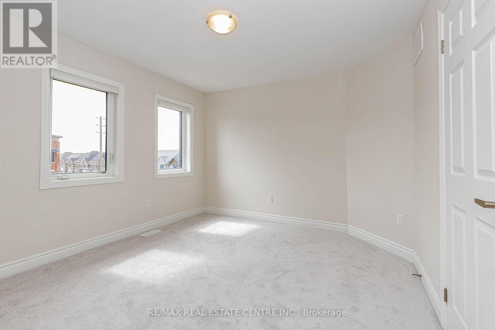 3 Marvin Avenue, Oakville, Ontario  L6H 0Z6 - Photo 35 - W13171564