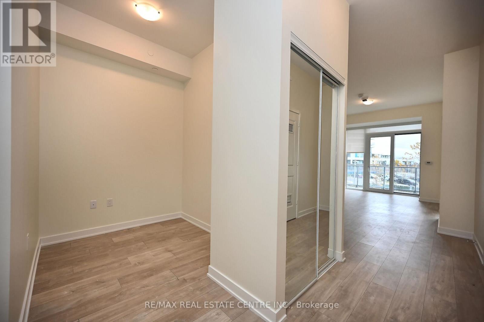 206 - 4655 Metcalfe Avenue, Mississauga, Ontario  L5M 4N7 - Photo 17 - W13171610
