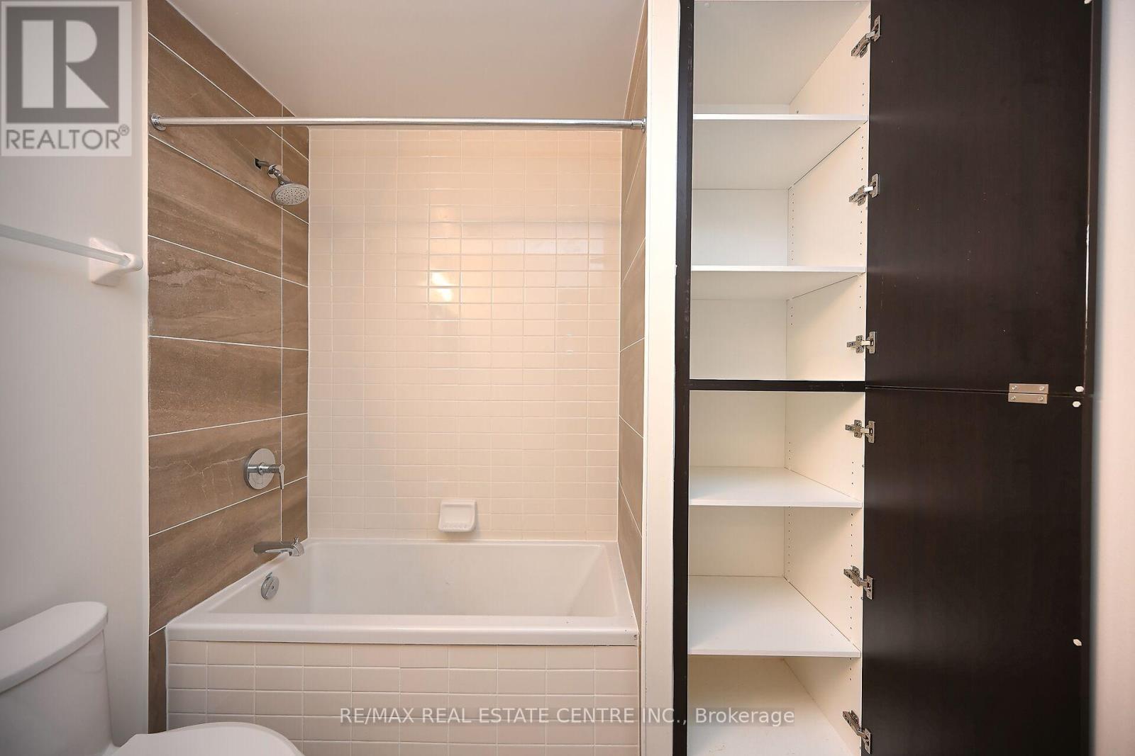 206 - 4655 Metcalfe Avenue, Mississauga, Ontario  L5M 4N7 - Photo 19 - W13171610