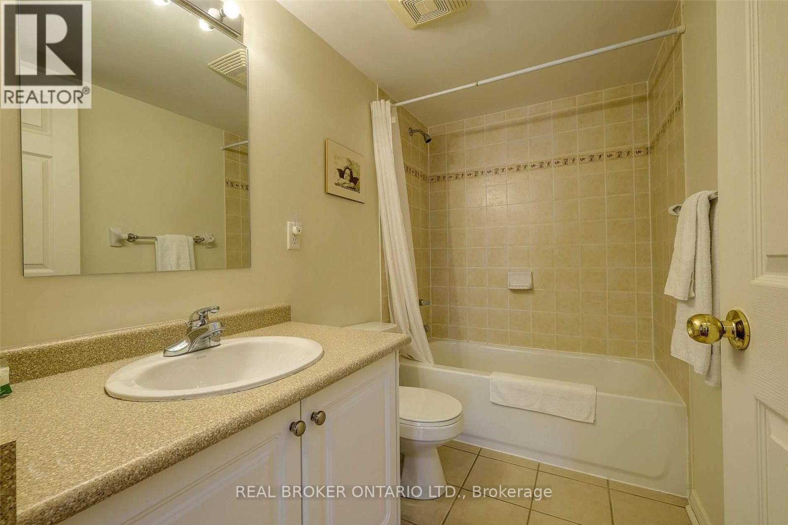 26 - 37 Four Winds Drive, Toronto, Ontario  M3J 1K7 - Photo 10 - W13171614