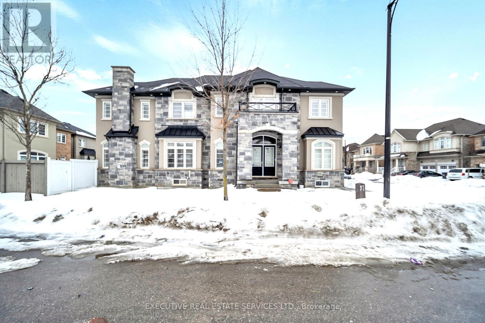 13 MASKEN CIRCLE, Brampton, Ontario