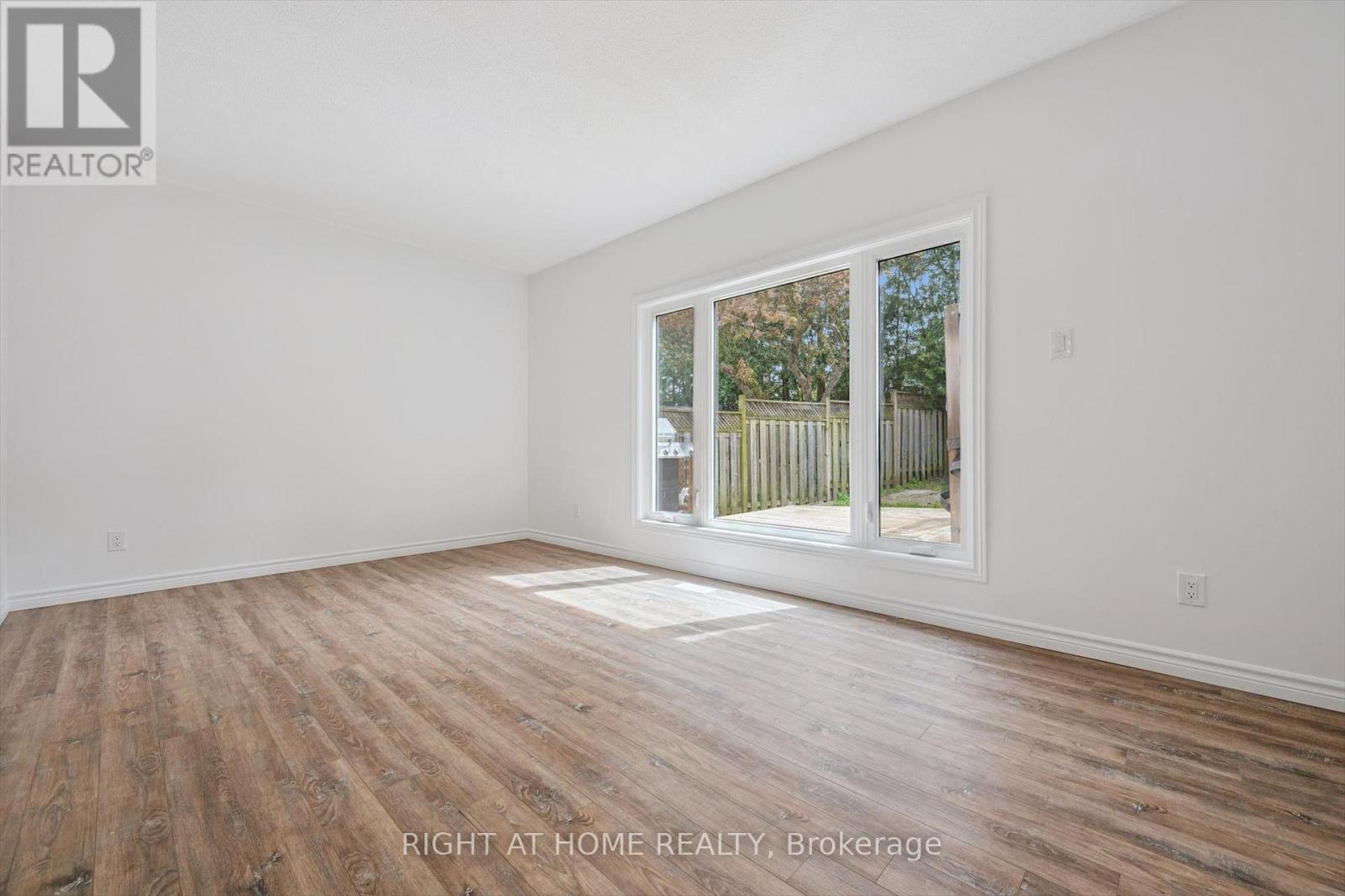 2432 Malcolm Crescent, Burlington, Ontario  L7P 3Y4 - Photo 13 - W13171704