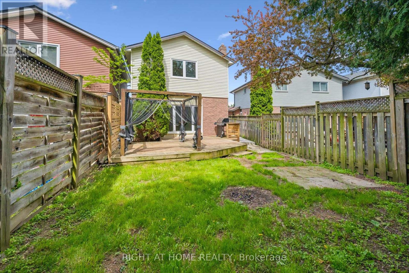2432 Malcolm Crescent, Burlington, Ontario  L7P 3Y4 - Photo 34 - W13171704