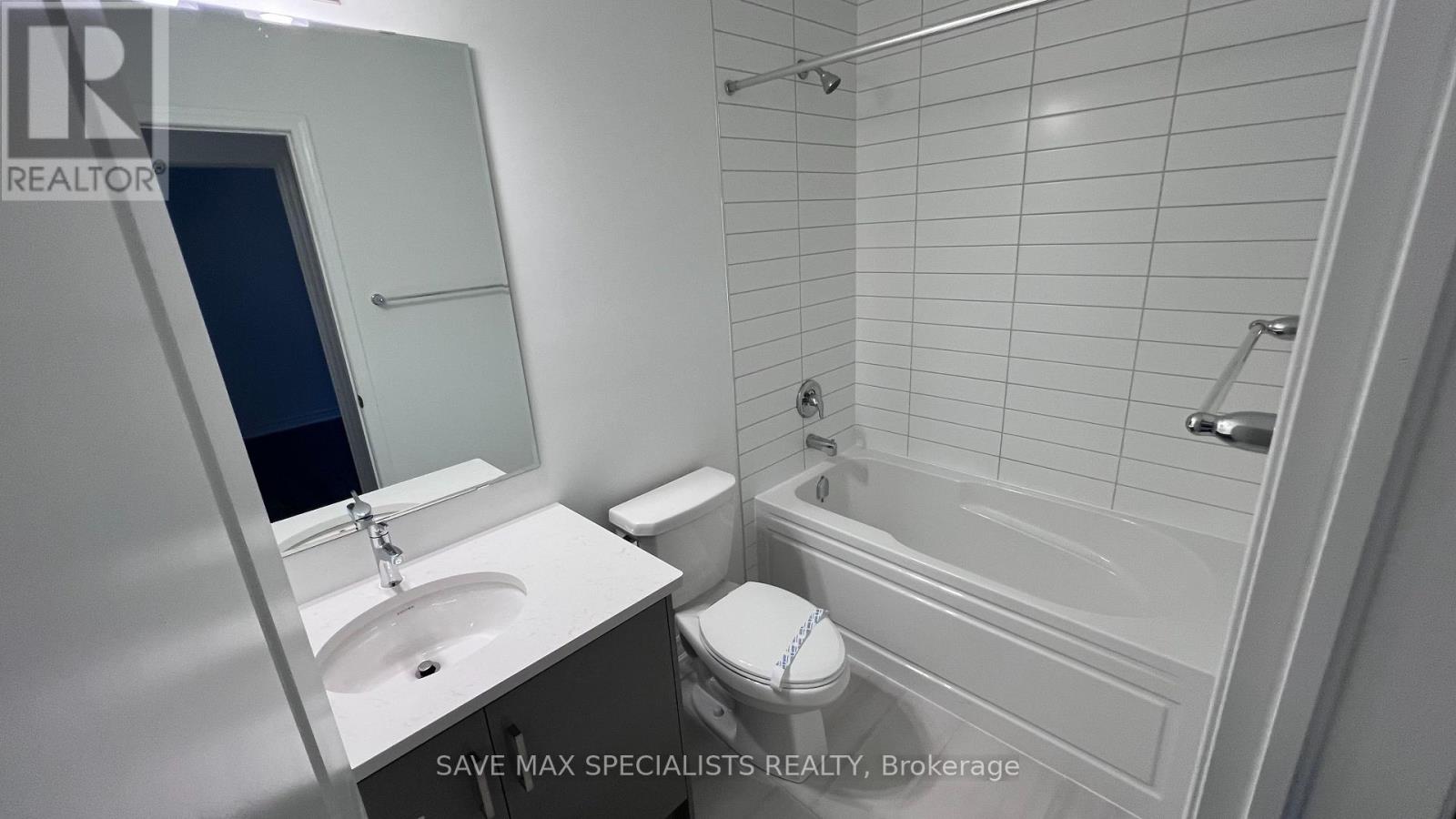5 Vimy Ridge Road, Brampton, Ontario  L7A 5N8 - Photo 18 - W13171754