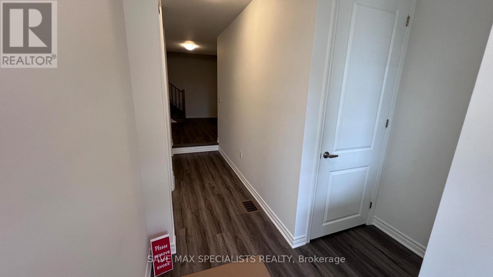 5 Vimy Ridge Road, Brampton, Ontario  L7A 5N8 - Photo 2 - W13171754