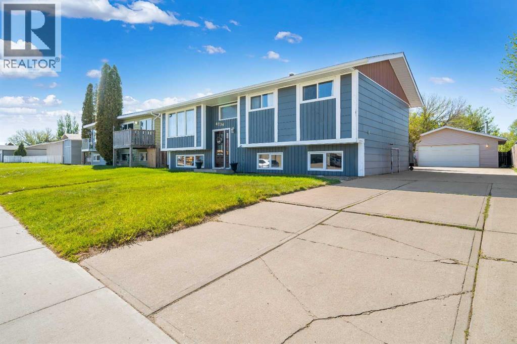 4734 60 Avenue, Taber, Alberta T1G 1E9 - Photo 3 - A2313909