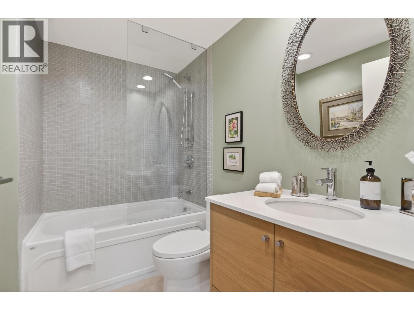 801 633 Kinghorne Mews, Vancouver, British Columbia  V6Z 3H3 - Photo 31 - R3127330