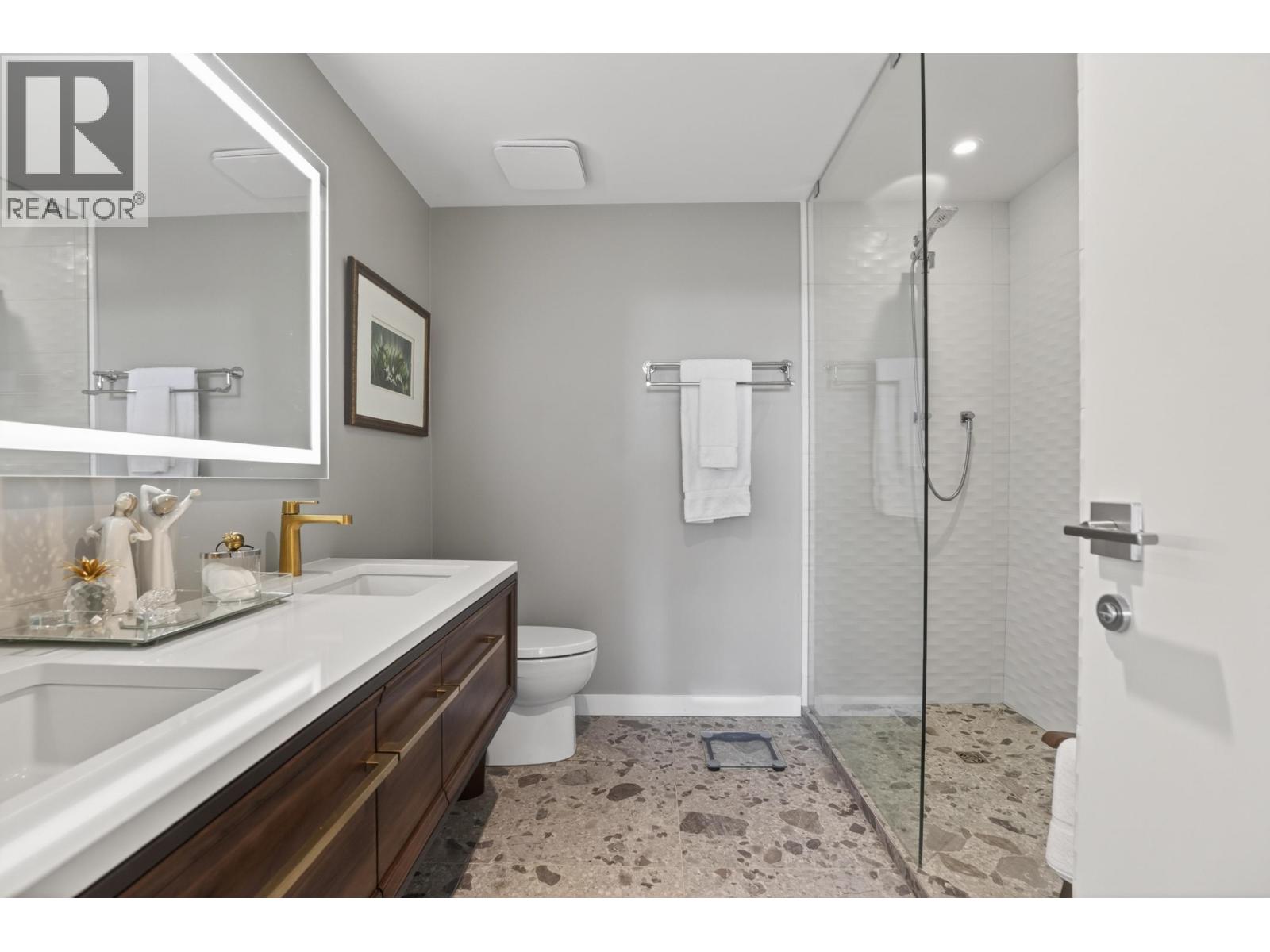 801 633 Kinghorne Mews, Vancouver, British Columbia  V6Z 3H3 - Photo 28 - R3127330