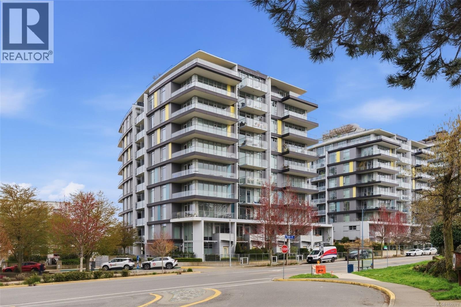803 379 Tyee Rd, Victoria, British Columbia  V9A 0B4 - Photo 37 - 1029371