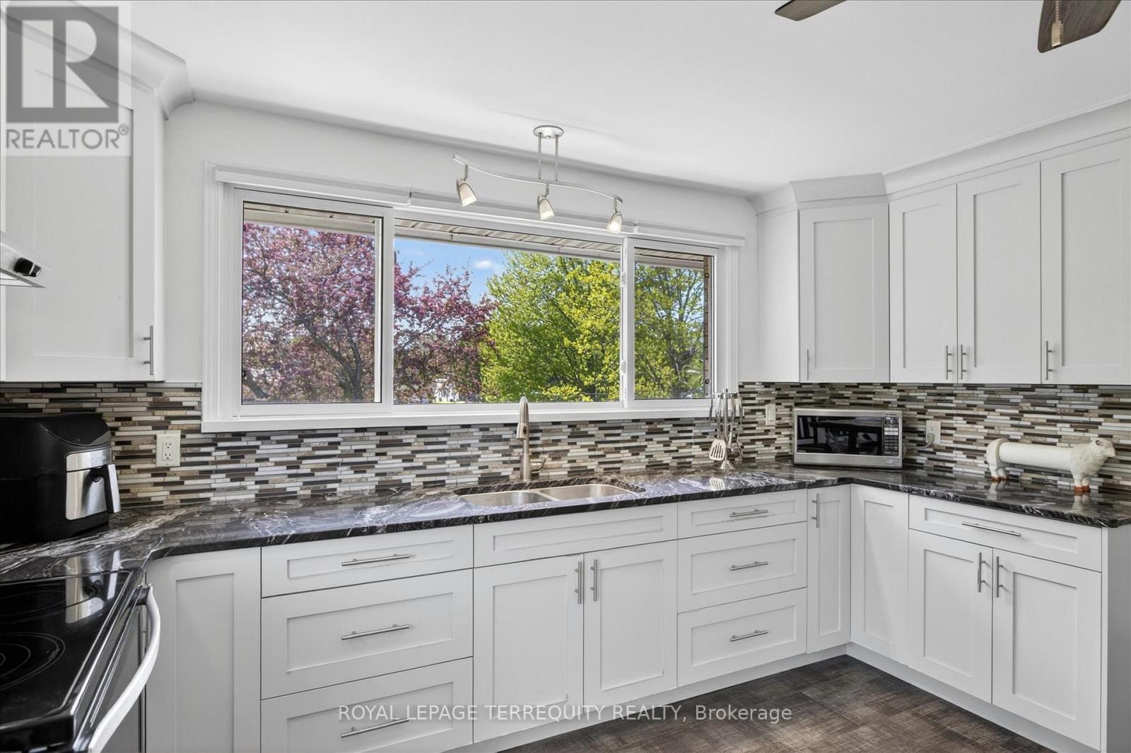 12 Concession Street, Havelock-Belmont-Methuen, Ontario  K0L 1Z0 - Photo 11 - X13171646
