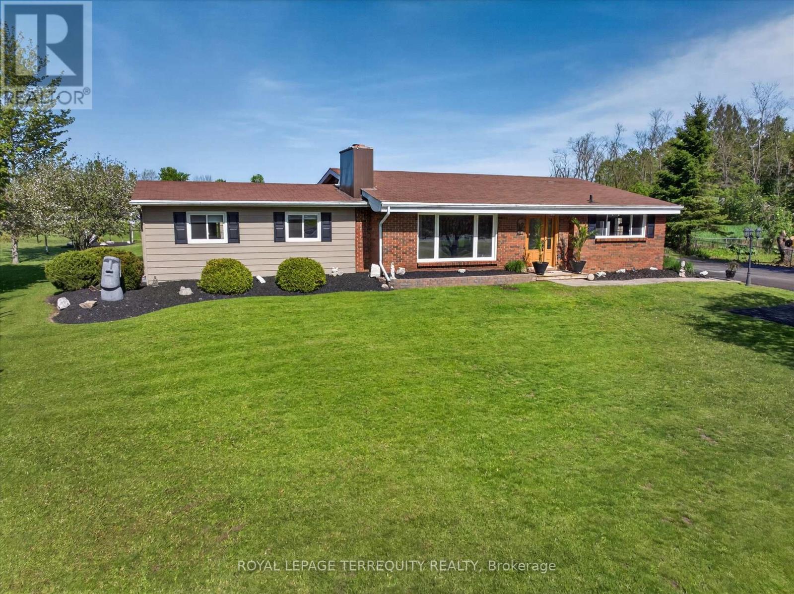 12 Concession Street, Havelock-Belmont-Methuen, Ontario  K0L 1Z0 - Photo 2 - X13171646
