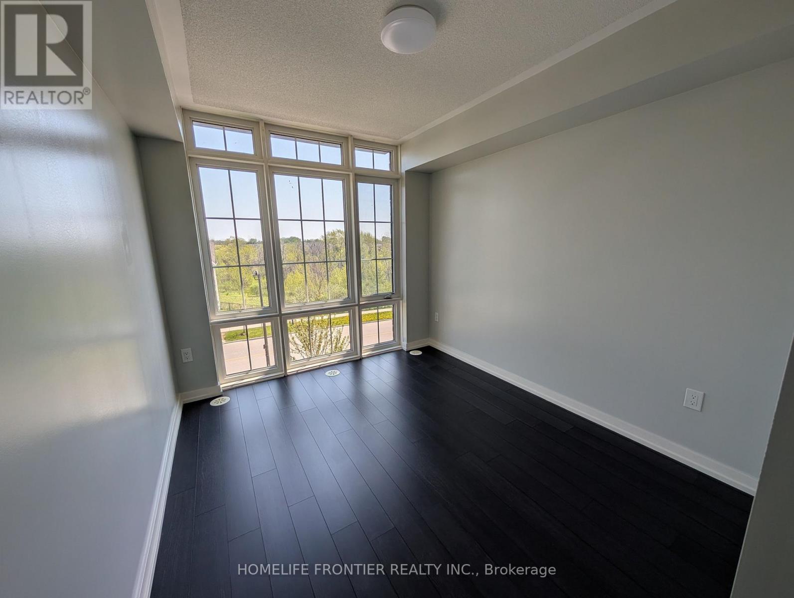 415 - 1 Whitaker Way, Whitchurch-Stouffville, Ontario  L4A 4T4 - Photo 7 - N13150690