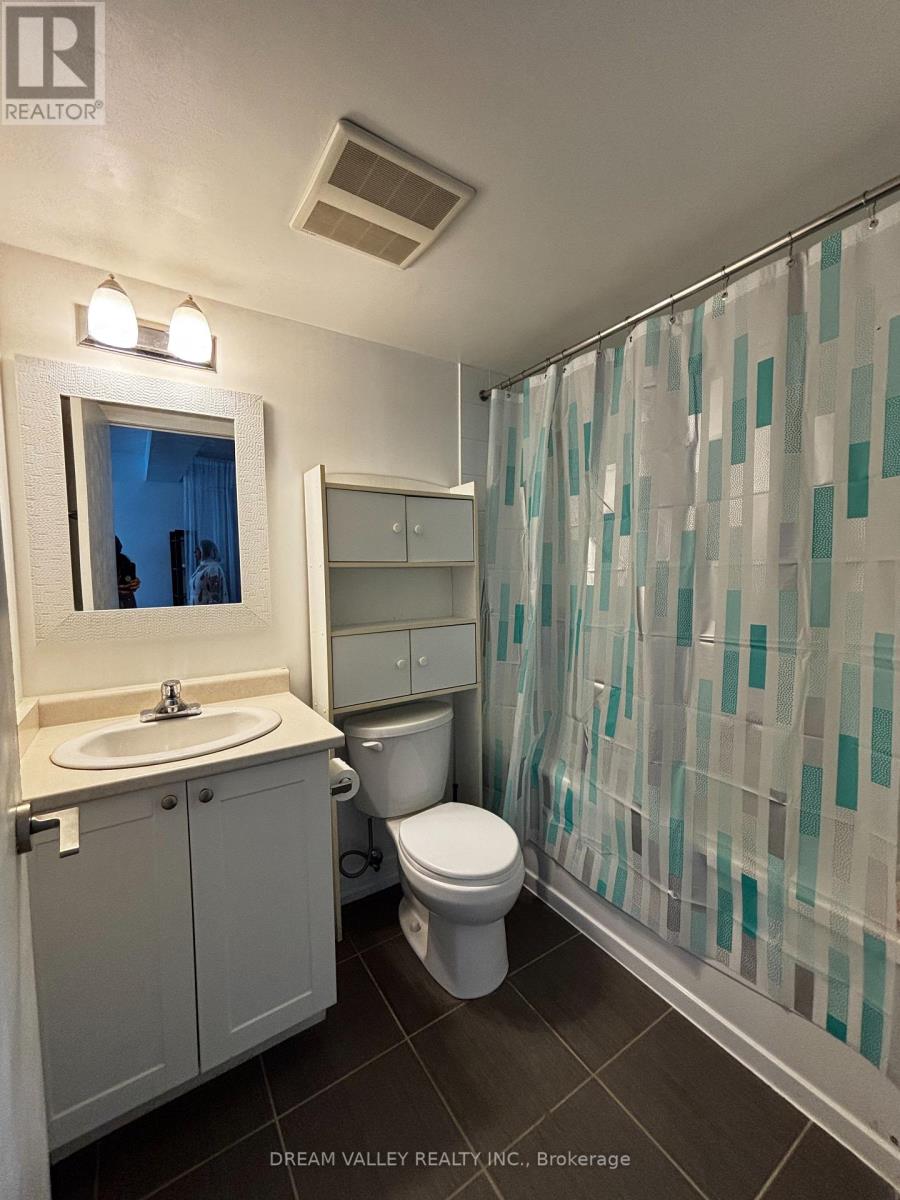 1114 - 812 Lansdowne Avenue, Toronto, Ontario  M6H 4K5 - Photo 5 - W13084336