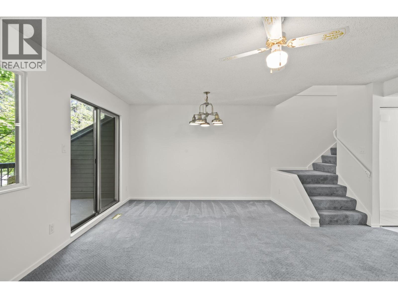 7326 Capistrano Drive, Burnaby, British Columbia  V5A 1P8 - Photo 15 - R3127575