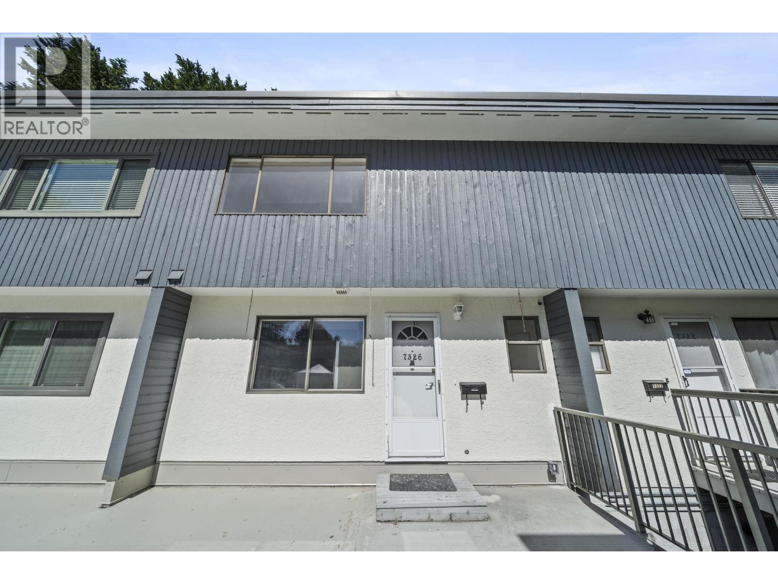 7326 Capistrano Drive, Burnaby, British Columbia  V5A 1P8 - Photo 2 - R3127575