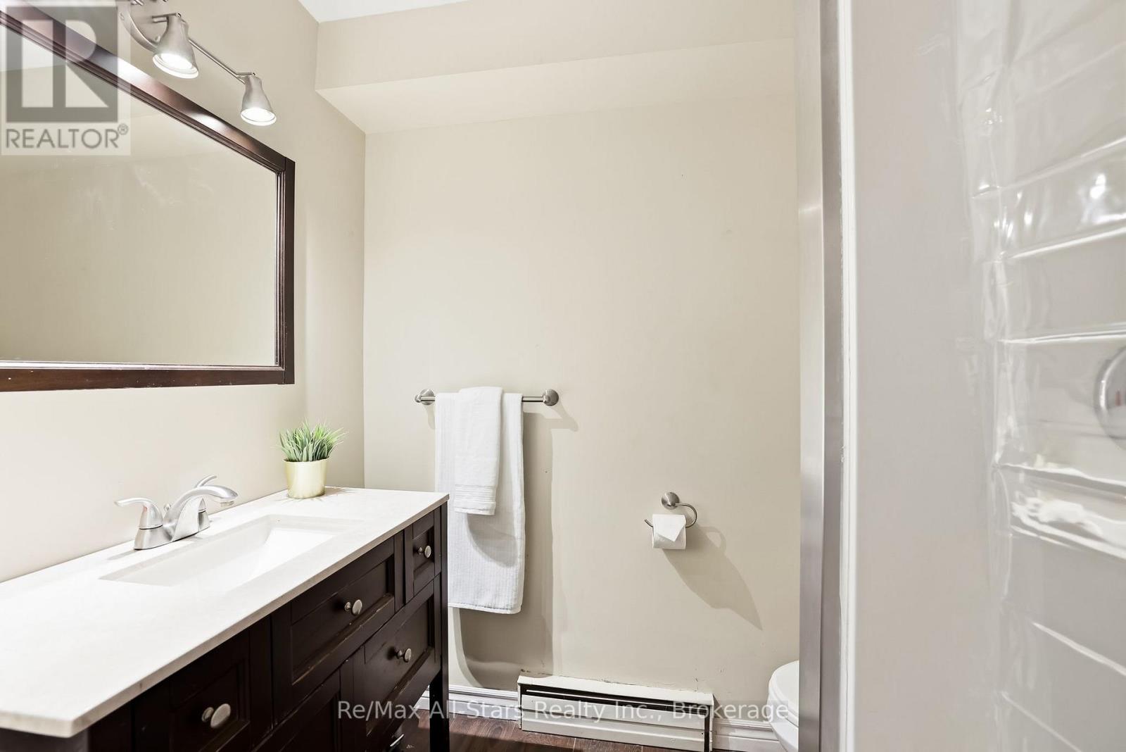 54 Grandview Street S, Oshawa, Ontario  L1H 7C4 - Photo 21 - E13171840