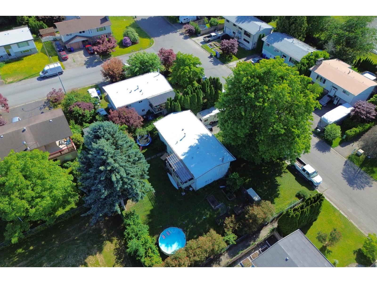 8708 Cornwall Crescent, Chilliwack Proper South, Chilliwack, British Columbia  V2P 7E6 - Photo 4 - R3126645