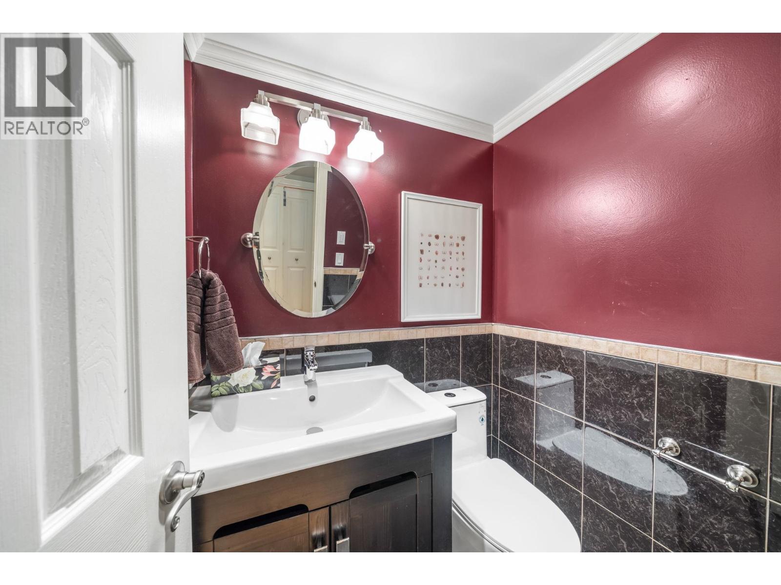 230 W 22nd Street, North Vancouver, British Columbia  V7M 2A1 - Photo 15 - R3127576