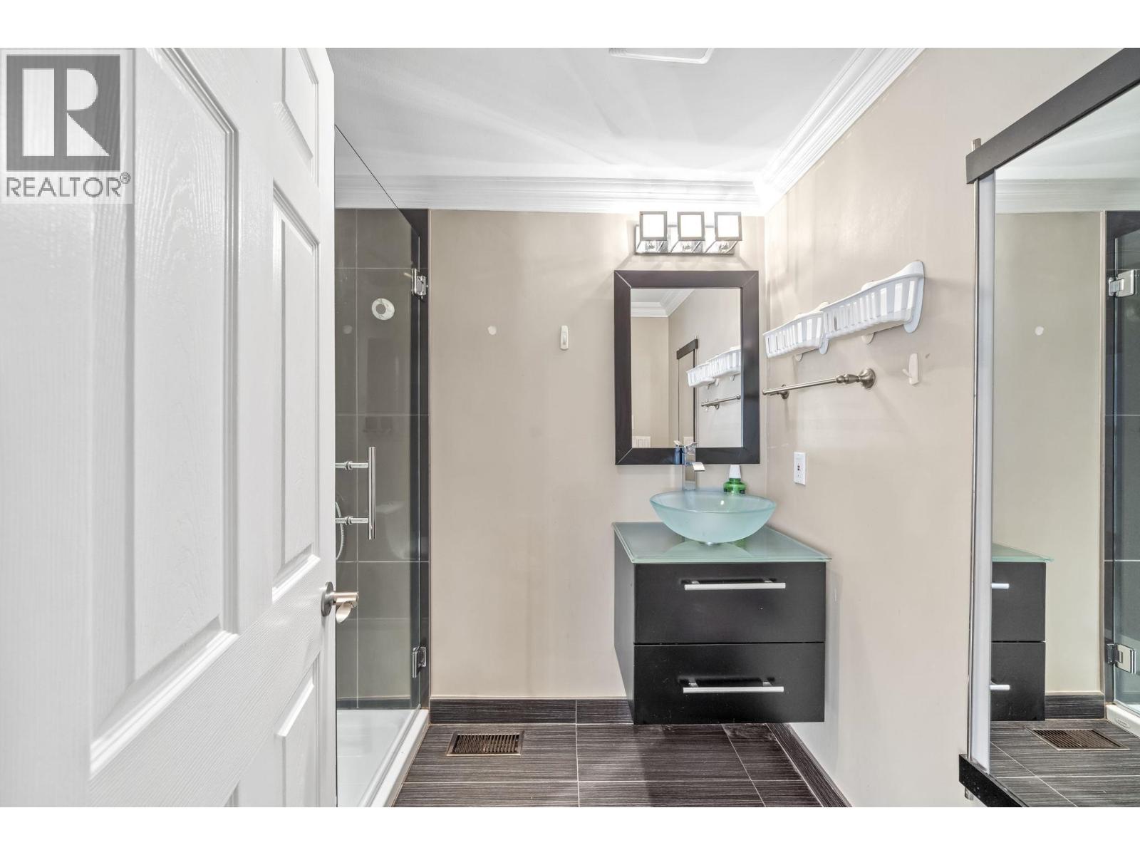 230 W 22nd Street, North Vancouver, British Columbia  V7M 2A1 - Photo 20 - R3127576