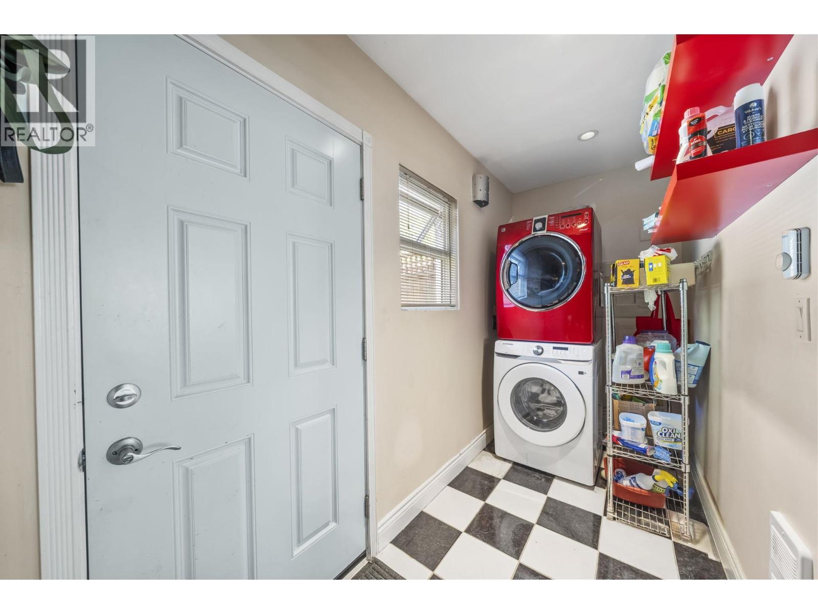 230 W 22nd Street, North Vancouver, British Columbia  V7M 2A1 - Photo 31 - R3127576