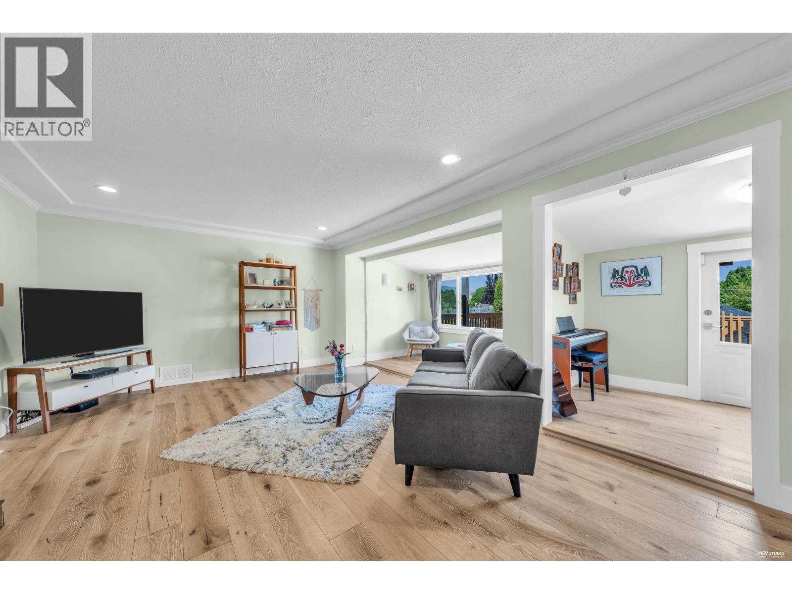 3335 Church Street, Vancouver, British Columbia  V5R 4W7 - Photo 9 - R3127618