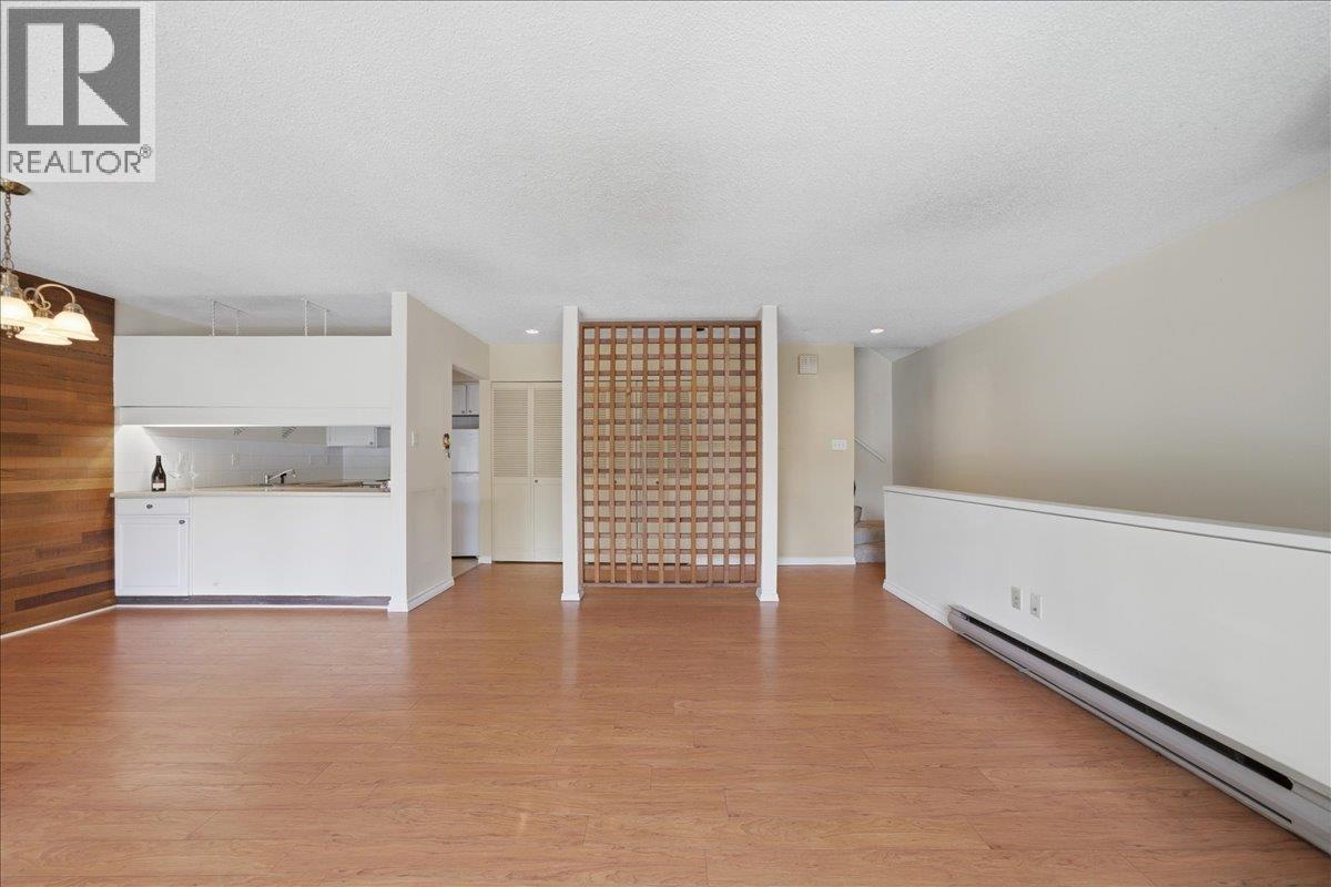 9932 Millburn Court, Burnaby, British Columbia V3N 4M8 - Photo 8 - R3127583