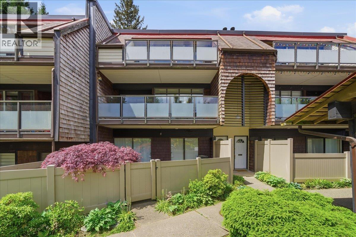 9932 Millburn Court, Burnaby, British Columbia V3N 4M8 - Photo 1 - R3127583