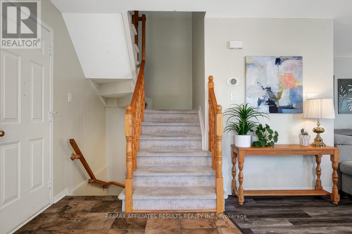 254 Westvalley Private E, Ottawa, Ontario  K1V 2B6 - Photo 7 - X13171770