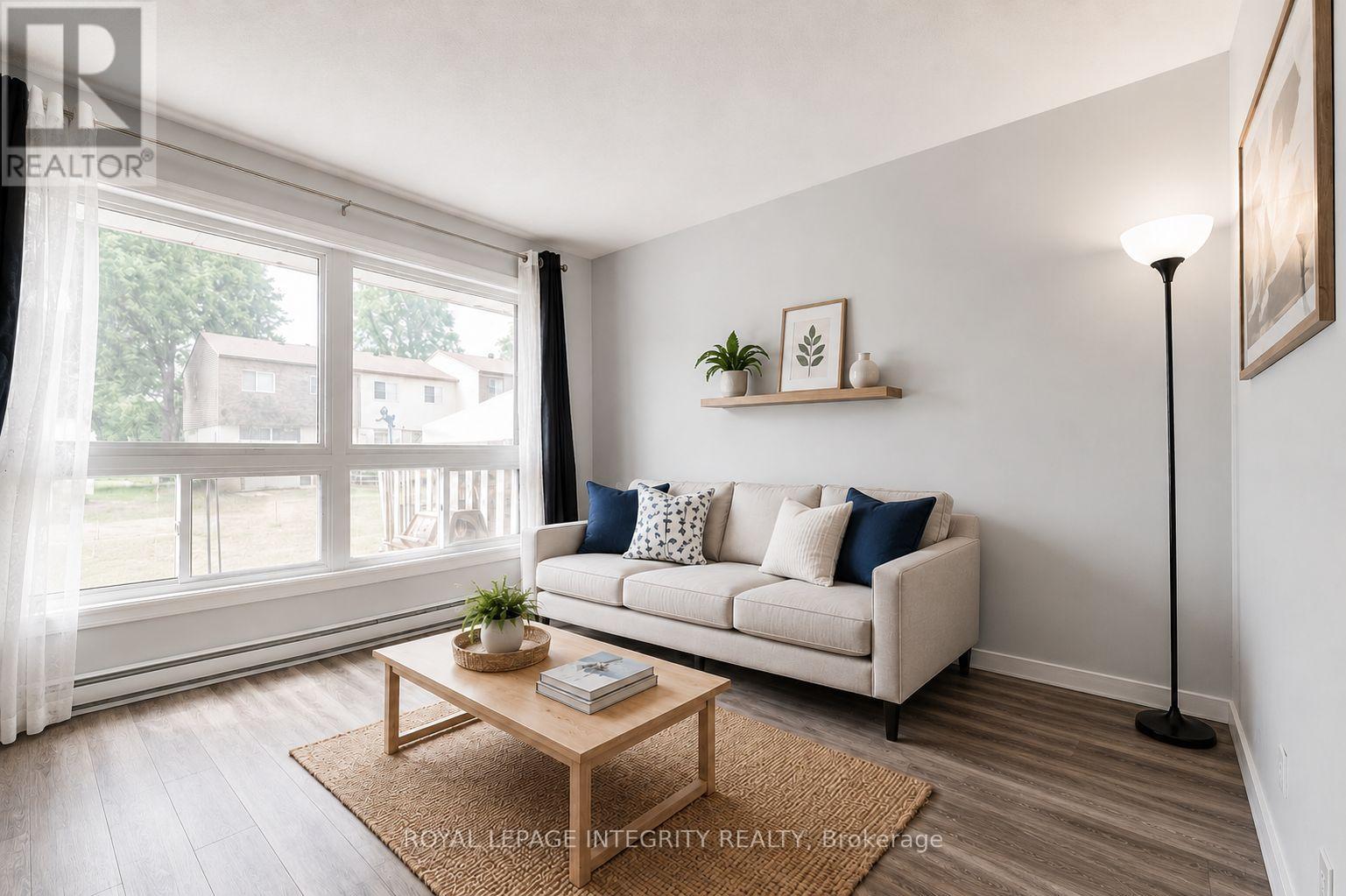 B - 46 Forester Crescent, Ottawa, Ontario  K2H 8Y4 - Photo 4 - X13171830
