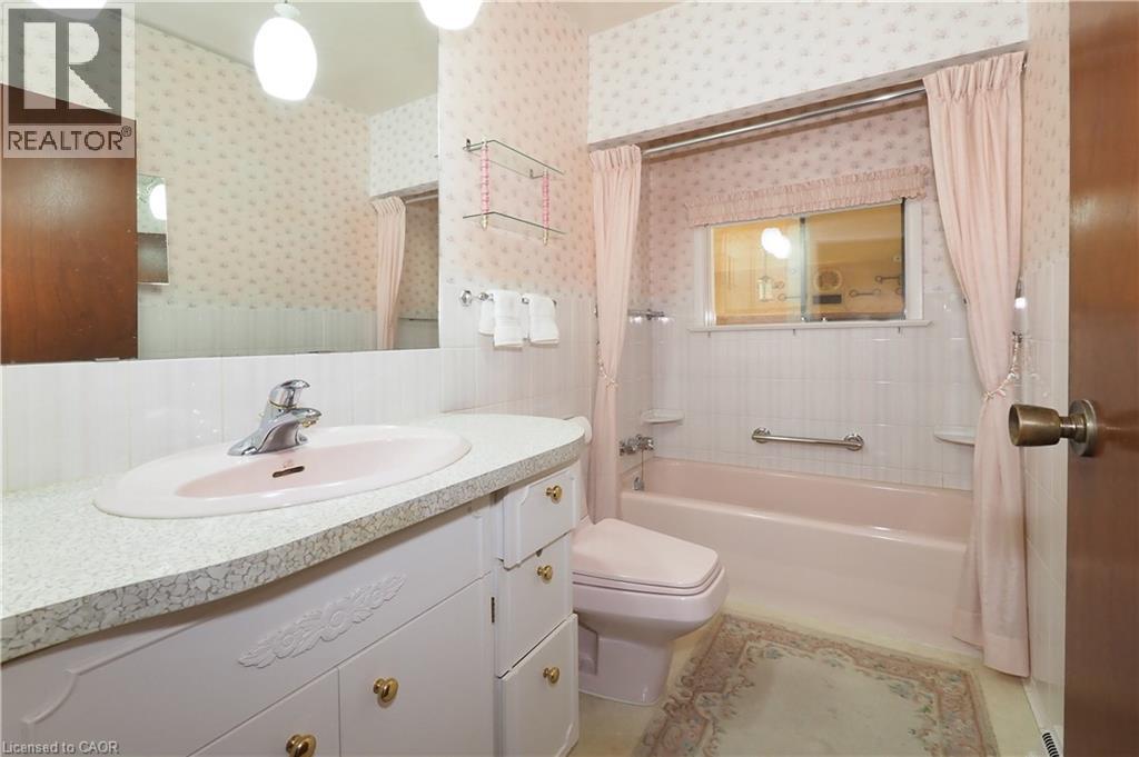159 Riverbank Drive, Cambridge, Ontario  N3H 4R6 - Photo 16 - 40828176