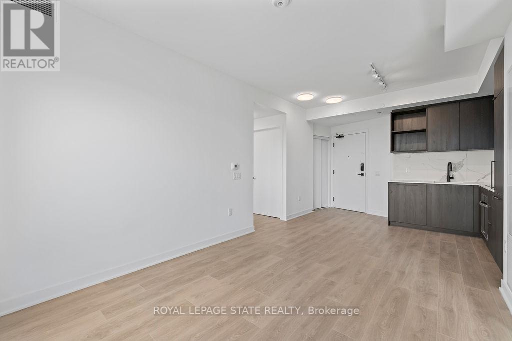2109 - 1185 Dupont Street, Toronto, Ontario  M6H 0G5 - Photo 13 - W13171736