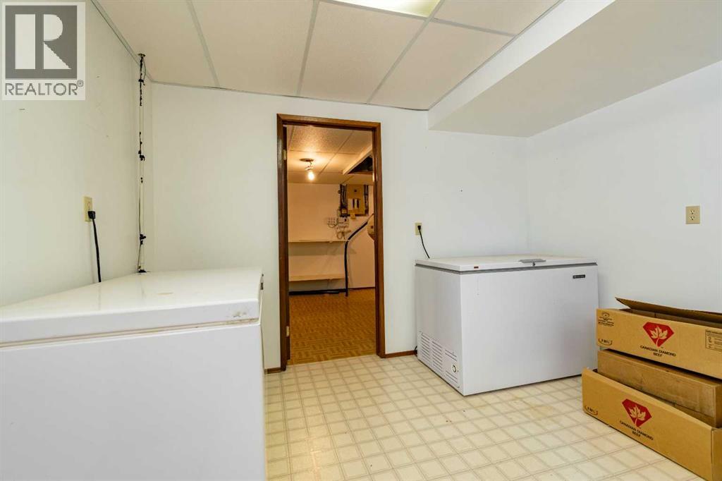 4401 51 Avenue, Stettler, Alberta  T0C 2L2 - Photo 35 - A2306731