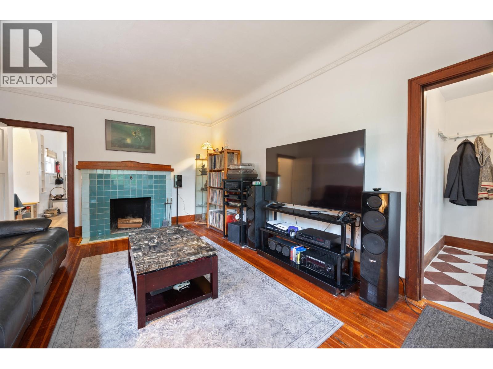 1105 Hamilton Street, New Westminster, British Columbia  V3M 2M8 - Photo 3 - R3127585